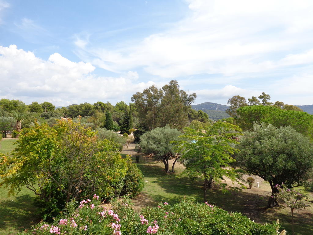 Le Domaine Des Oliviers Saint-Cyr-sur-Mer Exterior foto